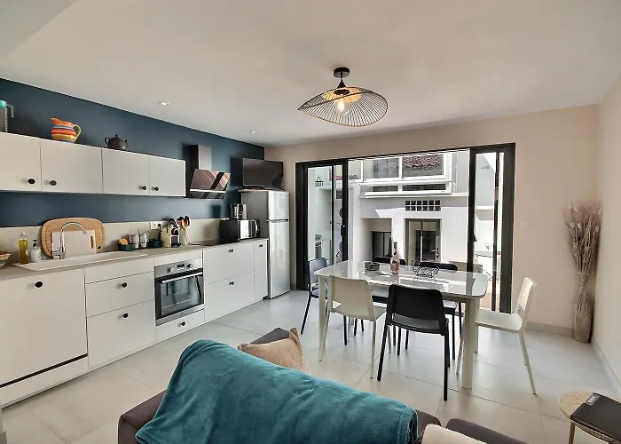 Vakantiehuis Bastion I Maison Familiale Atypique I Quartier Arago *