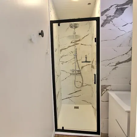 Bastion I Maison Familiale Atypique I Quartier Arago